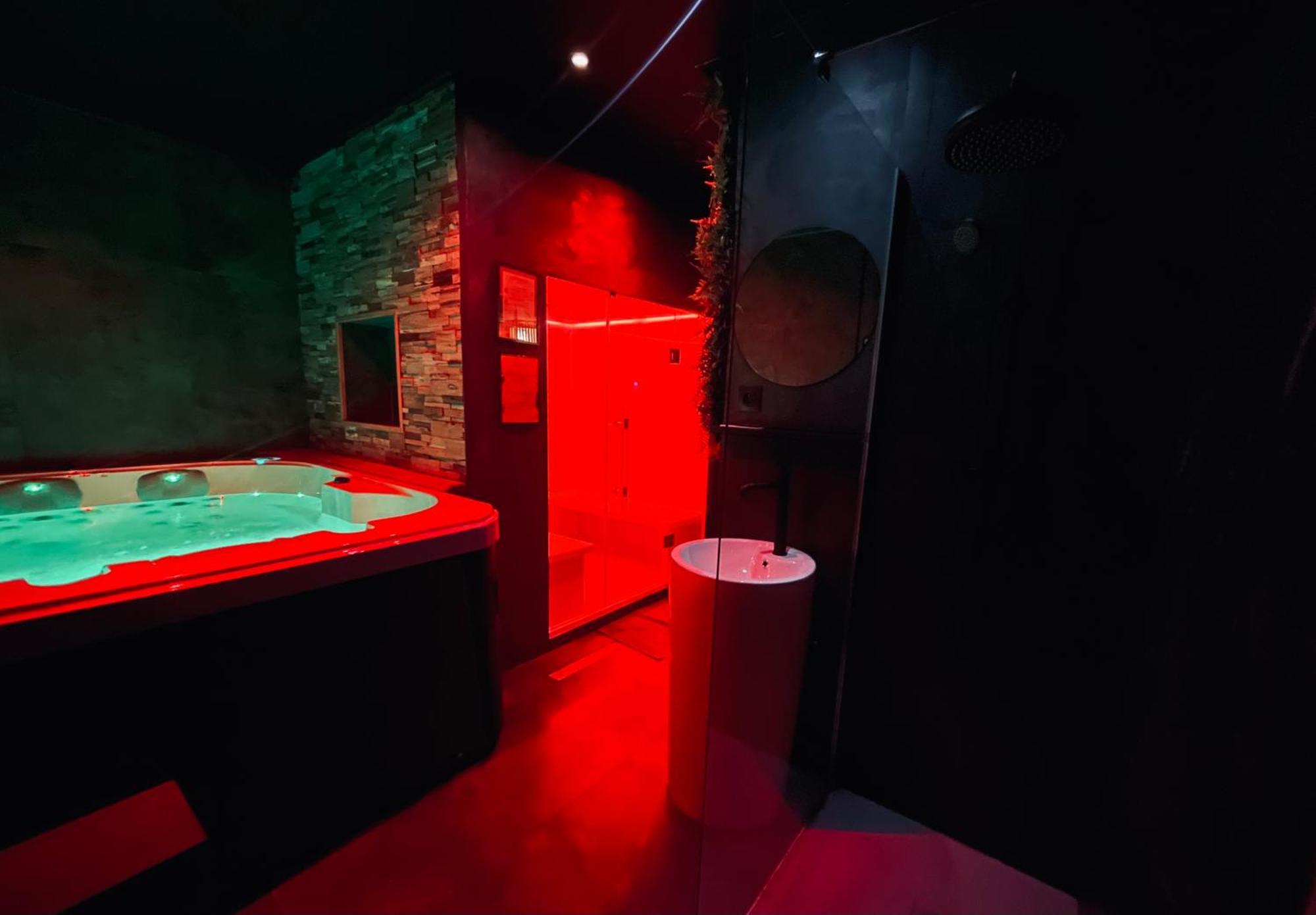Love Room - Espace Bien Etre L'Osmose Wimereux Dış mekan fotoğraf